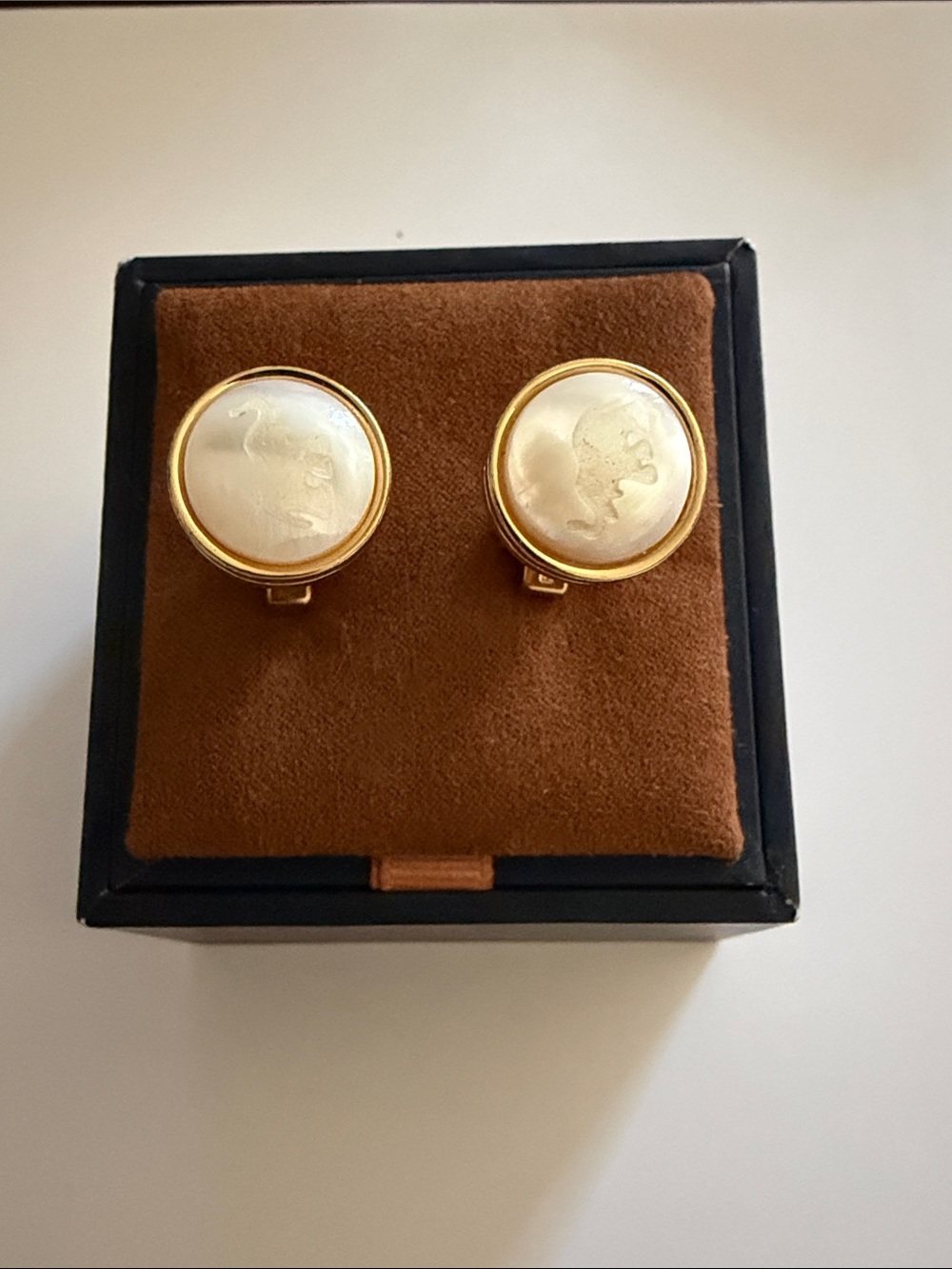 Banana Republic Gold and Cream Round Cuff Links box not included